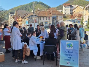 IMG-3ef0809ec9c5156c1f4e25159623b9c5-V