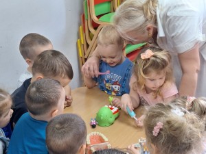 IMG-aeb793942d309dcc67516d9d01d635ba-V
